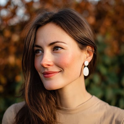 Sabrina Lowell profile photo